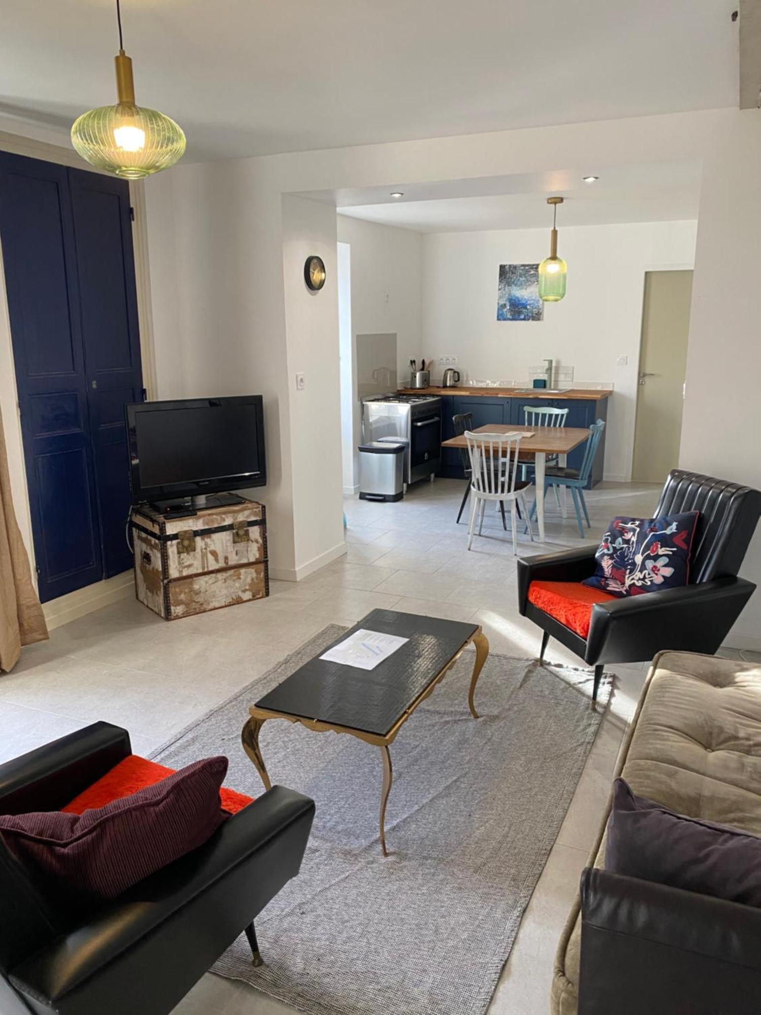 Cosy Appartement Dans Le Perche Val-au-Perche Bagian luar foto